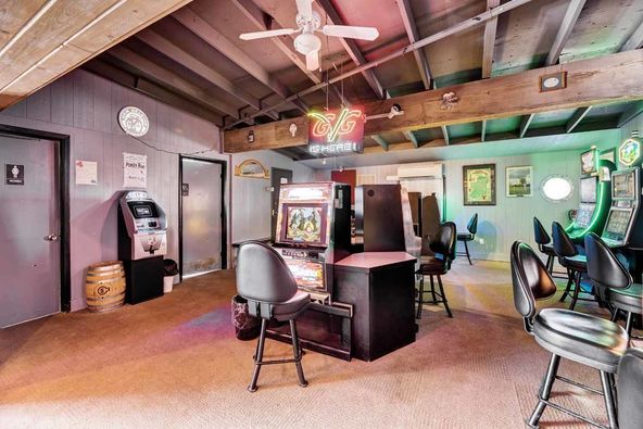 The Dam Bar : 8030 Canyon Ferry Rd, Helena, MT 59602